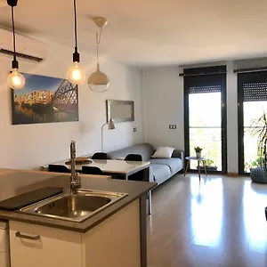 apartament-devesa-girona.catalonia-hotels.com/